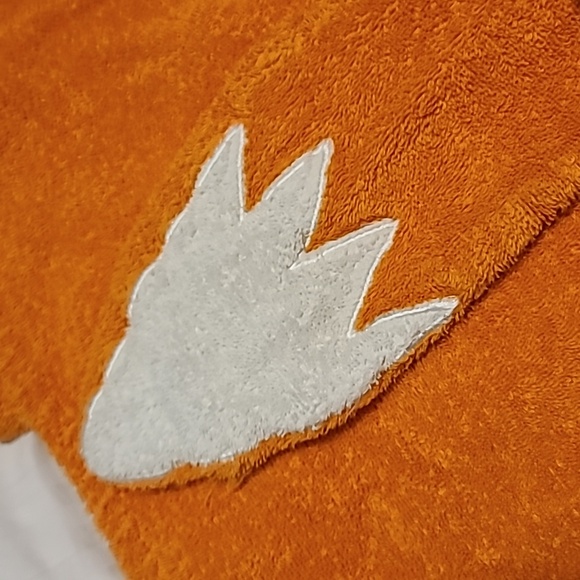 Orange Fox Hooded Towel 47x27 - Picture 2 of 5